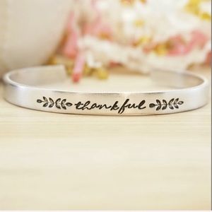 Silvertone ‘Thankful’ Adjustable Cuff